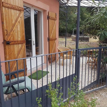 Studio Cosy Avec Climatisation Et Terrasse Malataverne Luaran gambar